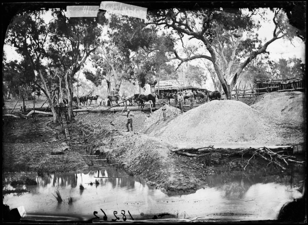 a2822197 - Gold sluicing machine, Home Rule